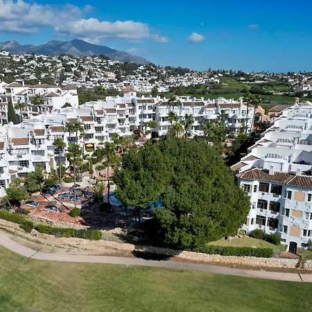 Apartment Stylish In Golf - Pass The Keys Mijas